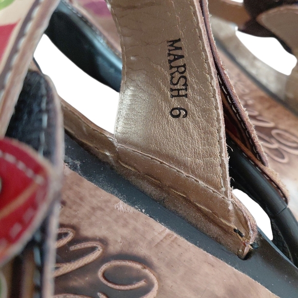 Elite By Corky's Marsh Painted Leather Slide On Sandals Size 6 - Picture 8 of 11